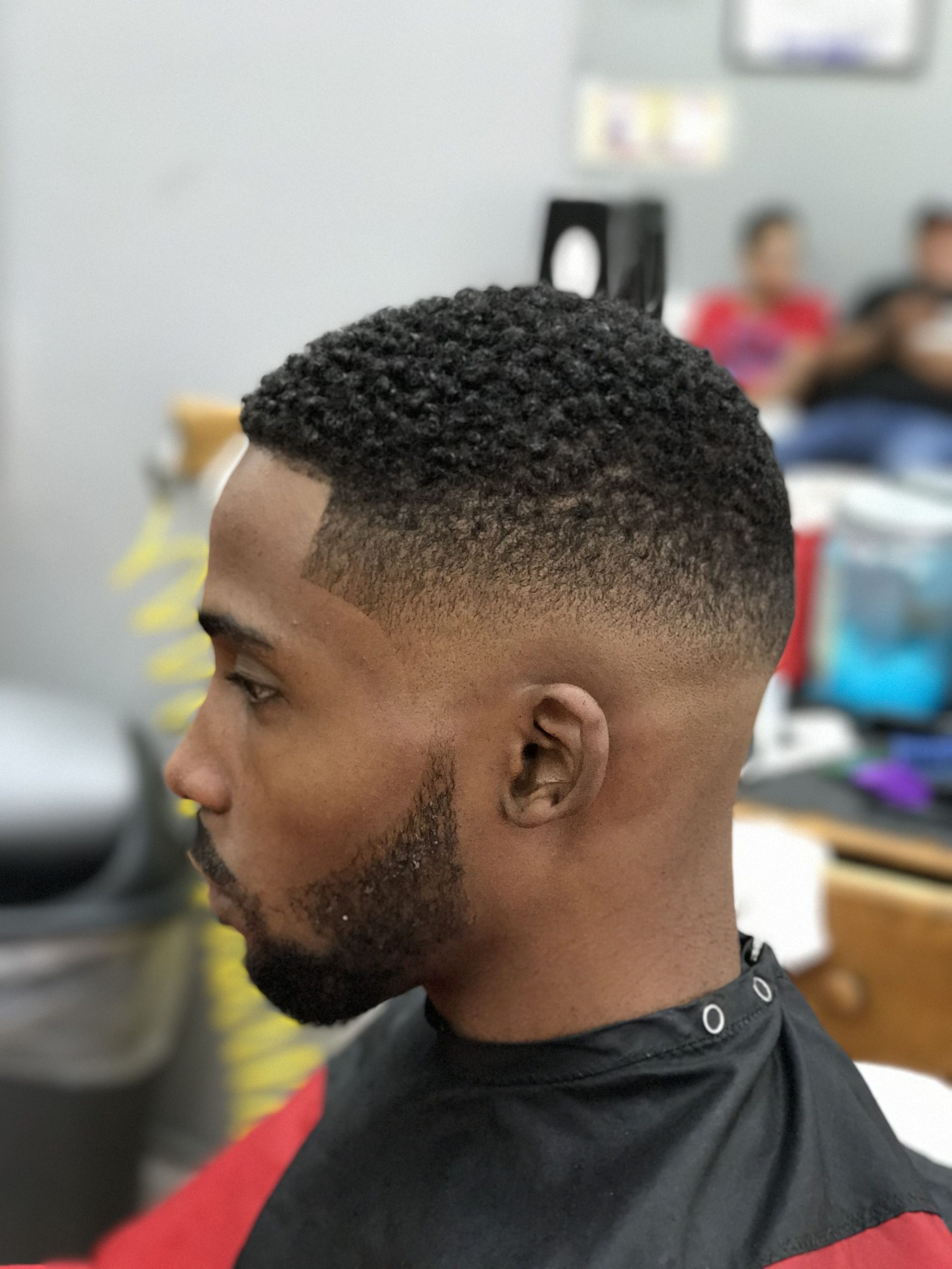 Get The Perfect Low Fade Haircut For Black Men