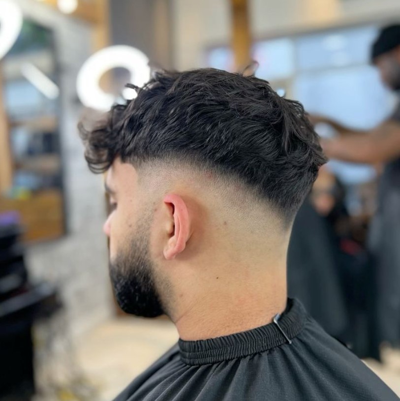 25 Best Taper Fade Haircuts for Men in 2025