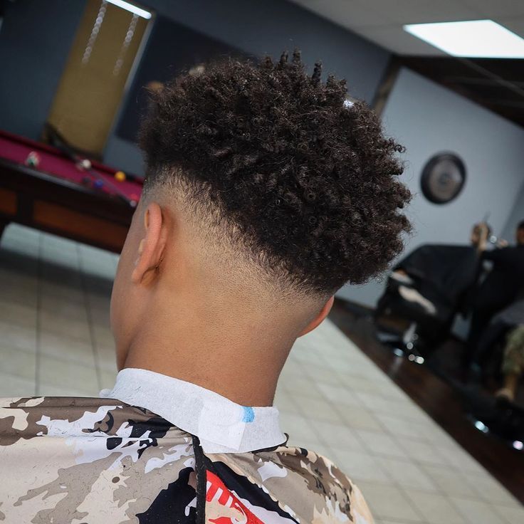 50 Best Mid Fade Haircuts For Men (2022 Guide) | Mid fade haircut, Fade ...