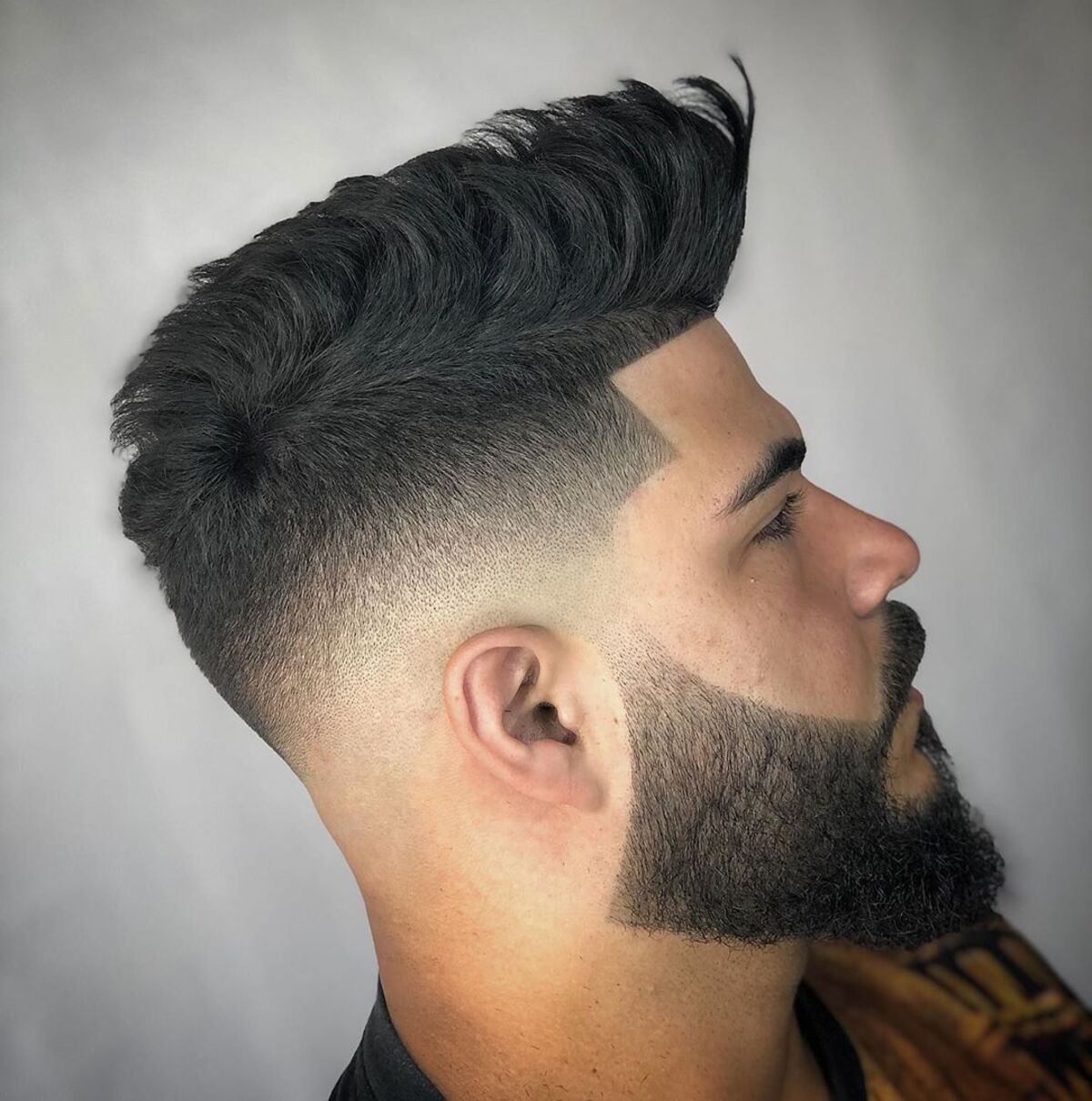 The Medium Fade Haircut With Beard: A Style Guide For The Modern Man ...